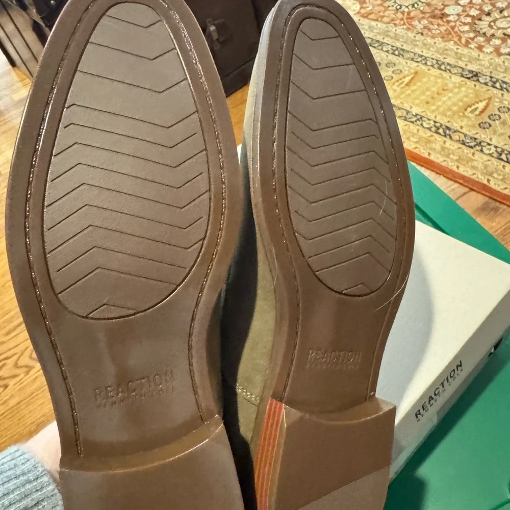 Kenneth Cole Reaction stylish chukka